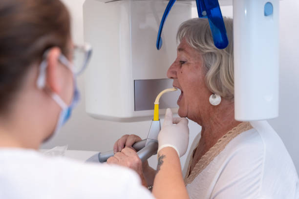 Best Orthodontic Emergency Dentist in Sunnyside, CA